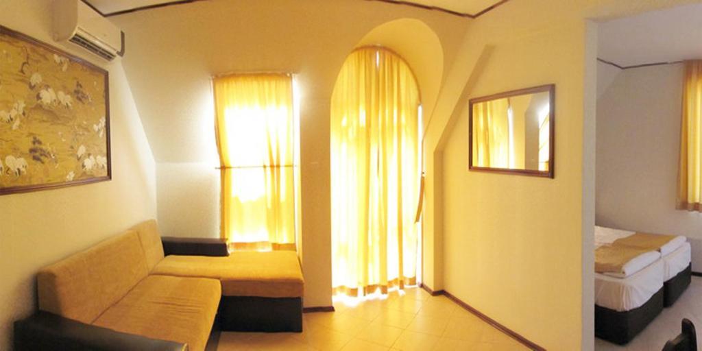 Ambaritsa Hotel Gorna Orjachowiza Zimmer foto