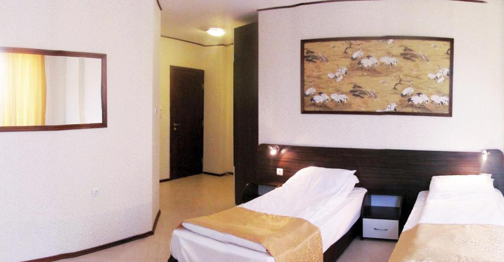 Ambaritsa Hotel Gorna Orjachowiza Zimmer foto